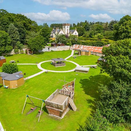 Hotel Delny Glamping And Farm Animals Invergordon Exteriér fotografie